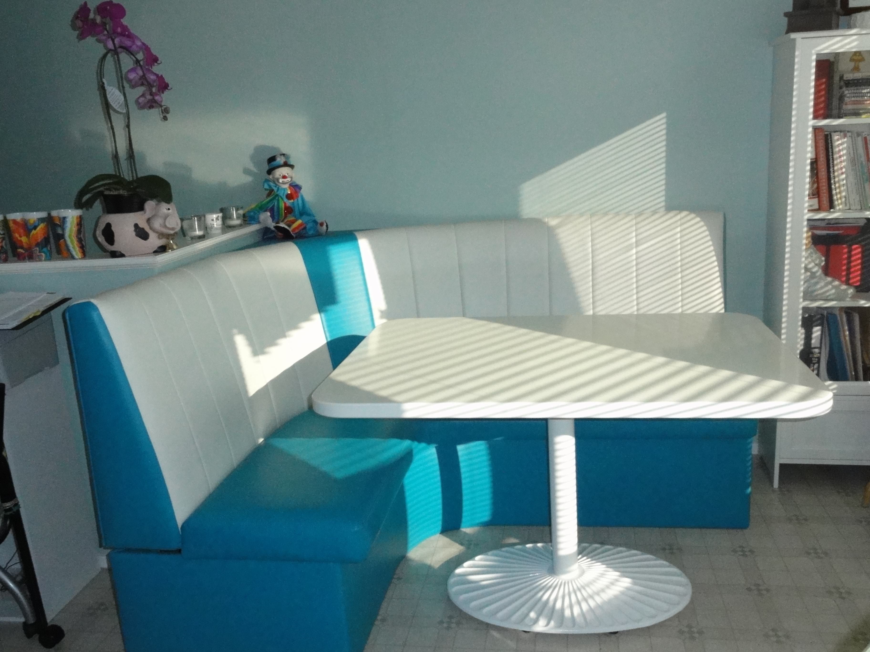 custom.white.tabletop.with.white.powder.coated.base.jpg